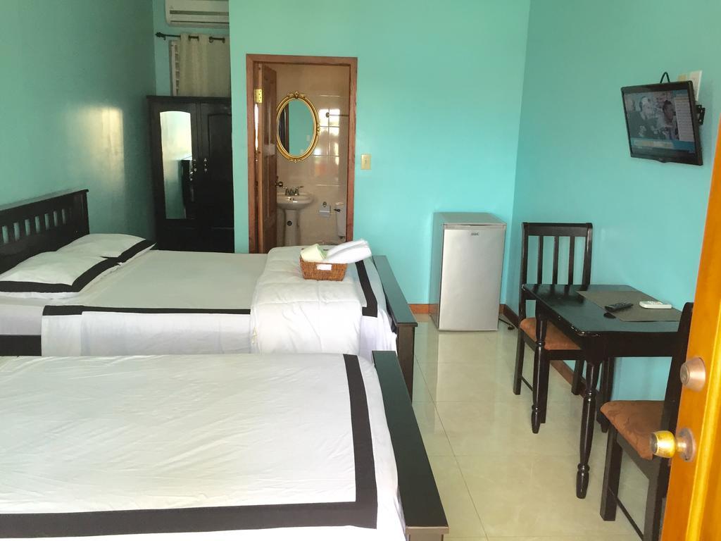 Hotel Ocean Paradise ซานเปโดร ภายนอก รูปภาพ