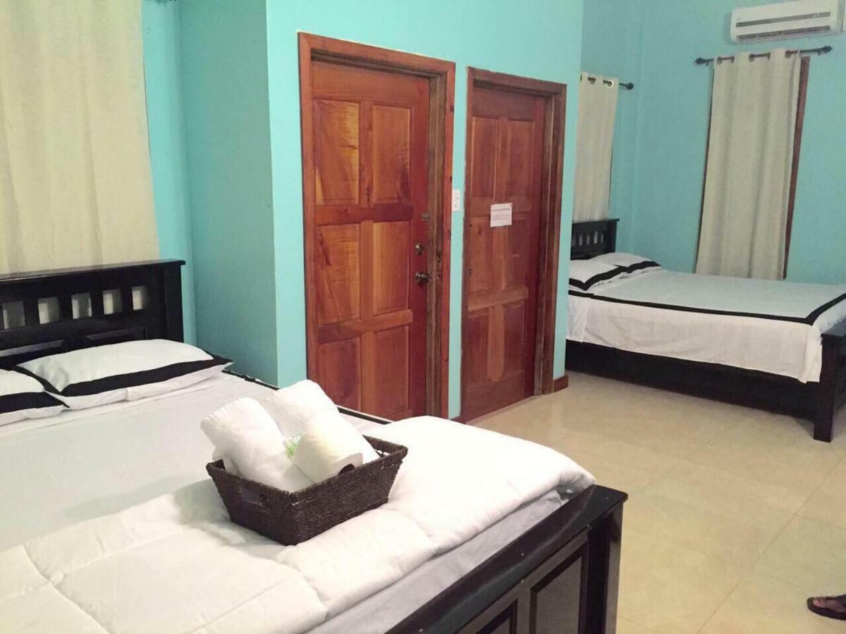 Hotel Ocean Paradise ซานเปโดร ภายนอก รูปภาพ