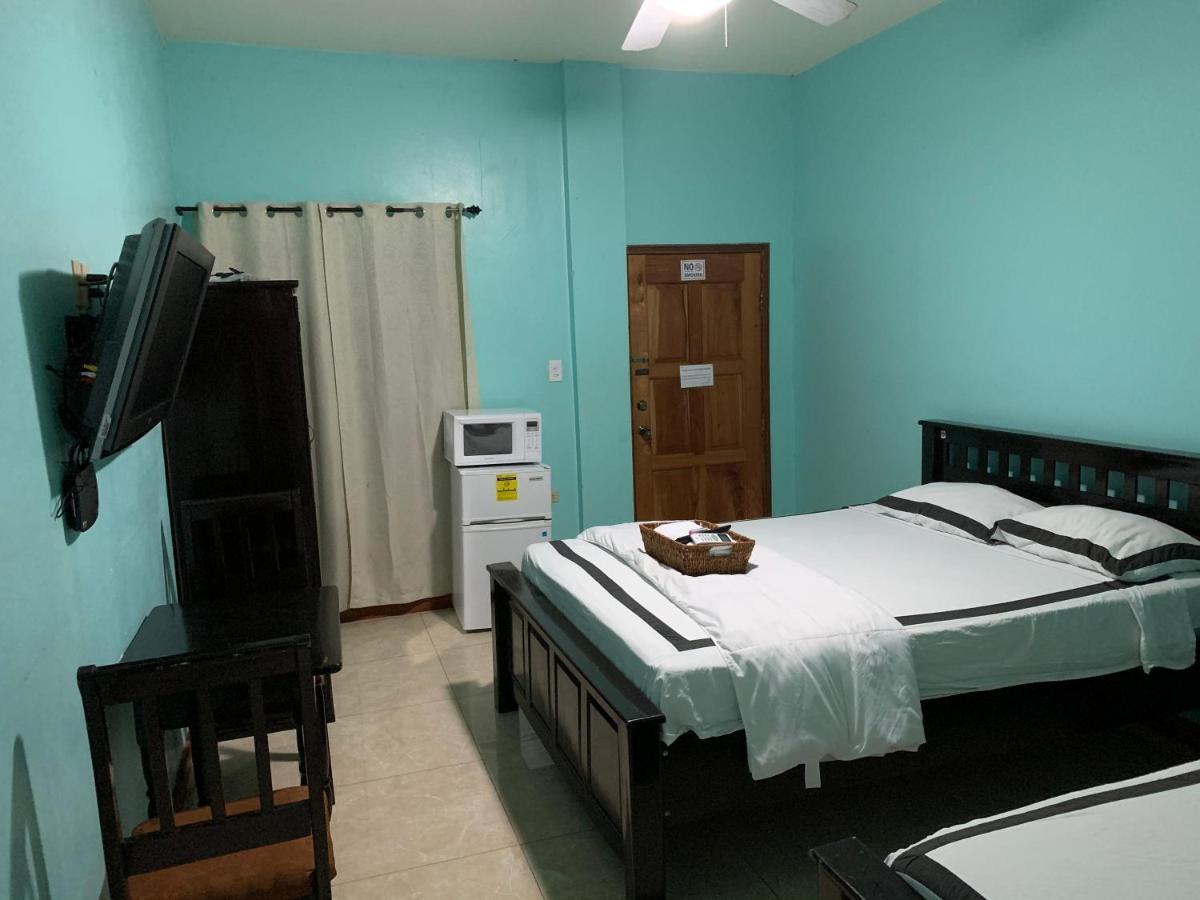 Hotel Ocean Paradise ซานเปโดร ภายนอก รูปภาพ